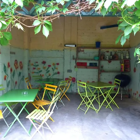 Maison De Bourg Cosy Avec Jardin Clos, Proche Le Pal, Confort Pour 10 Pers., Draps Inclus - Fr-1-489-109 * دومبيري سور بيسبري