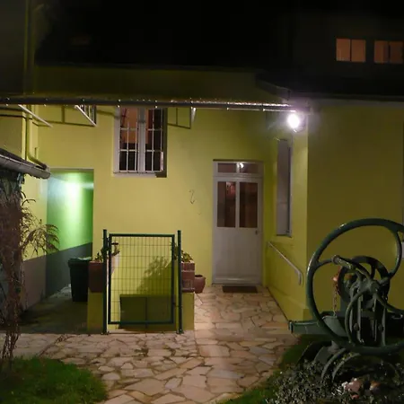 Maison De Bourg Cosy Avec Jardin Clos, Proche Le Pal, Confort Pour 10 Pers., Draps Inclus - Fr-1-489-109 بيت للعطل *